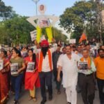 2000 करोड़ का शराब घोटाला के खिलाफ भाजपा पश्चिम मंडल ने भुपेश सरकार का पुतला फूका