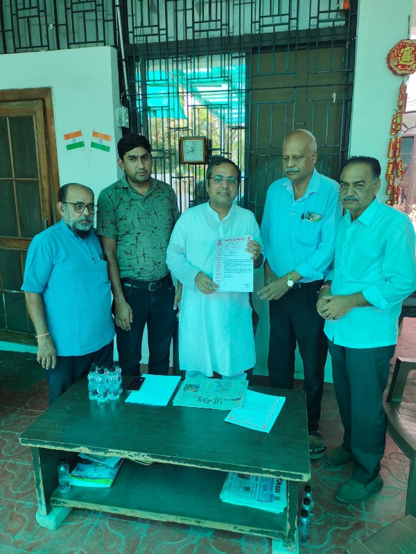 सिंधी समाज के देवता झूलेलाल की प्रतिमा अरपा नदी में लगाने विधायक से मांग  रखा