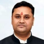 उच्च शिक्षा मंत्री उमेश पटेल,उच्च शिक्षा विभाग को राष्ट्रीय स्तर पर स्कॉच सिल्वर अवार्ड मिलने पर  अधिकारियों-कर्मचारियों को दी बधाई
