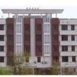*MBBS डिग्री पूर्ण होने के बाद भी चंदूलाल चंद्राकर मेडिकल कॉलेज वर्ष 16-17 बैच को मान्यता का इंतज़ार, MBBS ग्रेजुएट छात्र पहुंचे हाईकोर्ट*
