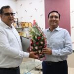नए संभागायुक्त भीमसिंह ने कार्यभार संभाला  कमिश्नर कार्यालय में निवर्तमान कमिश्नर डॉ.संजय अलंग से पदभार ग्रहण किया