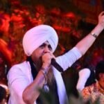 *राष्ट्रीय रामायण महोत्सव का दूसरा दिन*  *प्रसिद्ध भजन गायक  लखबीर सिंह लख्खा और बाबा हंसराज रघुवंशी के गीतों ने दर्शकों का मन मोह लिया*