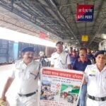 *बिलासपुर स्टेशन में नुक्कड़ नाटक तथा रैली के माध्यम से यात्रियों को दी गई संरक्षा संबंधी जानकारी *