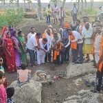 खपरी में कांग्रेस के दावों की निकली हवा, भूमि पूजन कार्यक्रम में पहुंचे भाजपा नेता तो उमड़ा ग्रामीणों का हुजूम,कहा हम भाजपा के साथ