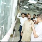 सांसद अरूण साव, पूर्व मंत्री अमर अग्रवाल, विधायक रजनीश सिंह, भाजपा जिलाध्यक्ष रामदेव कुमावत ने निर्माणाधीन सुपर स्पेशलिस्ट हास्पिटल एवं कैंसर अस्पताल का निरीक्षण किया
