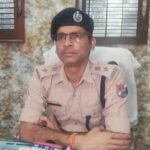 अवैध वेंडरों ,टिकट दलालों ,रेल संपति की चोरी रोकने के विरूद्ध लगातार अभियान चलाने का निर्देश दिए – तोमर। पुराने लंबित मामलों निराकरण करने का आदेश दिया ,रेल मदद 139 डायल करने से यात्रियों को मिल रही है रेल सुरक्षा बल से मदद