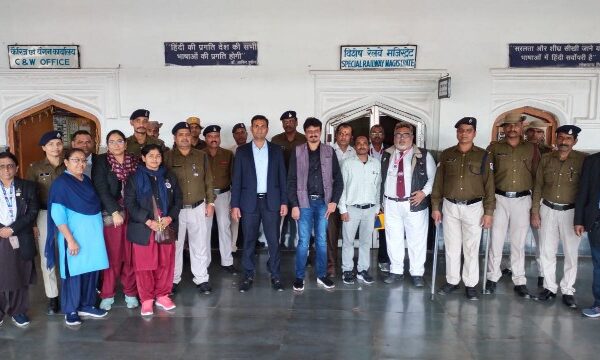*चालू वित्तीय वर्ष के प्रथम तिमाही में बिलासपुर मंडल को टिकट चेकिंग से 5 करोड़ 37 लाख 97 हजार रुपये का राजस्व की प्राप्ति  *