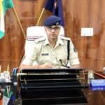 पुलिस अधीक्षक ने किया 13 पुलिसकर्मियों का तबादला