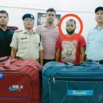 मंडल टास्क टीम, रेसुब रायपुर और  पुलिस थाना गुढियारी के  सयुंक्त कार्यवाही में एक अंतराज्यकीय गांजा तस्कर को 2,58,250 रू. मूल्य के साथ घर दबोचा है