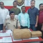 टास्क टीम, आरपीएफ  पोस्ट बिलासपुर एवं ACCU ने नशे के सौदागर को दबिश देकर हजारों के गांजा के साथ गिरफ्तार किया