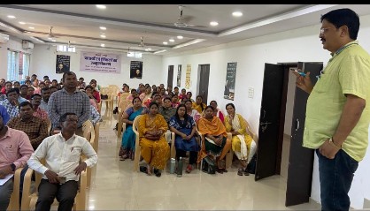 बच्चों में विषय वस्तु की समझ बनाने की ज़िम्मेदारी शिक्षक की होती है – बी ई ओ सिद्दीक़ी