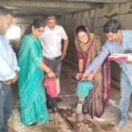 *रेलवे ओवर ब्रिज के मरम्मत निर्माण कार्य हेतु महापौर ने किया भूमि पूजन*  *पिंक टॉयलेट,ट्विन बिन एवं टेलवे अंडर ब्रिज कार्य में जिंदल प्रबंधन ने दिया सी एस आर फंड-महापौर श्रीमती जानकी ने जताया आभार*