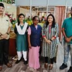 होली क्रास स्कूल की एक गरीब छात्रा ज्यादा फीस से हताश हो पढ़ाई छोड़ने के मन बना चुके को सहारा दिया एक नया सवेरा फॉउंडेशन