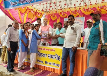 बेटियों के शिक्षित होने से समाज और देश होता है ,मजबूत- त्रिलोक चंद्र श्रीवास