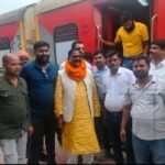 संस्कृति मंत्री अमरजीत भगत का रायगढ़ रेलवे स्टेशन में हुआ भव्य स्वागत