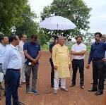 पूर्व नेता प्रतिपक्ष धरम लाल कौशिक ने छ.ग.कर्मचारी राज्य जीवन बीमा के 100 बिस्तर हॉस्पिटल निर्माण स्थल का निरीक्षण किया