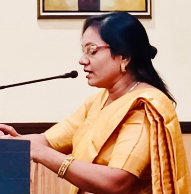 *कवयित्री व लेखिका श्रीमती सुषमा पटेल ‘ साहित्य सृजन एवं श्रेष्ठ रचनाकार सम्मान ‘ से सम्मानित*