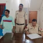 टी आई अभय सिंह की सक्रियता से चकरभाठा पुलिस ने बुजुर्ग से हजारों रुपए लूट कर भागने वाले लुटेरे को किया गिरफतार
