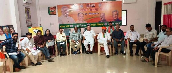 अमानक खाद के मुद्दे पर कलेक्टोरेट घेरेंगे भाजपा के किसान नेता