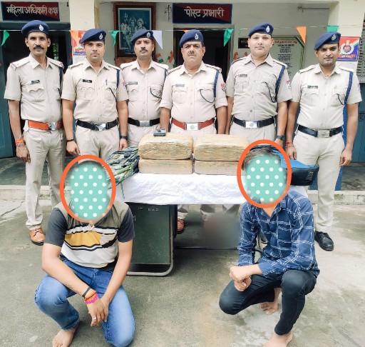 आरपीएफ रायपुर ने  दो लाख रु. से अधिक का गांजा तस्करों से बरामद कर एनडीपीएस एक्ट के तहत कार्यवाही की