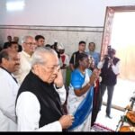 महामहिम राष्ट्रपति का काफिला एयरपोर्ट से सीधे रायपुर जगन्नाथ मंदिर पहुंच पूजा अर्चना की,  सर्व उत्कल समाज के अध्यक्ष पुरंदर मिश्रा ने मंदिर परिसर में अगुवानी कर स्वागत किया
