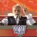 पीएम ने कहा छत्तीसगढ़ के डिप्टी सीएम टीएस सिंहदेव ने सार्वजनिक मंच से कहा कि दिल्ली अन्याय नहीं करती है,तो अब कांग्रेस उसे फेल करने में लग गए है बिलासपुर का अभिमान है ,छत्तीसगढ़ का ऐलान है छत्तीसगढ़ में परिवर्तन तय हो गया है,कांग्रेस सतनामी समाज को कैसे छल कर रही है यह गुरु बाल दास पूछे