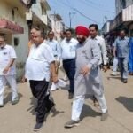 कांग्रेस का अभेद किला के दीवारों में पढ़ने लगी दरारें भाजपा प्रत्याशी पुरंदर मिश्रा का वार्ड 31में महिलाओं ने किया भव्य स्वागत