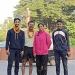 नवरात्र व्रत रख कोटा से नेहरू चौक तक 57वर्षीय डा रंजीत ने मैराथन दौड़ लगाई