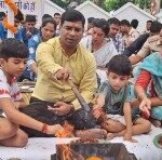 बिलासपुर पुलिस द्वारा विजयादशमी के दिनों पुलिस लाइन और थाना चौकी में किया गया शस्त्रपूजा*