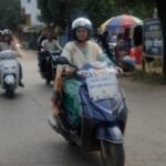 कलेक्टर डाॅ सिद्दीकी ने स्कूटी चलाकर बाईक रैली से मतदाता जागरूकता का संदेश दी