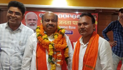 पुरंदर मिश्रा पहुंचे एकात्म परिसर आभार कार्यक्रम में