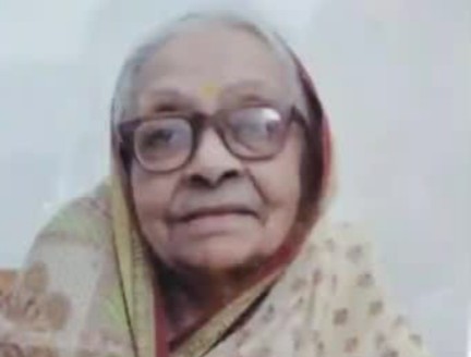 राजा ललित सिंह की धर्मपत्नी राजमाता मंगल मोती देवीपंचतत्व में विलीन हुईं पोते प्रताप बहादुर सिंह ने मुखाग्नि दी