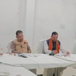 <em>सिम्स में सुधार के लिए इलाज एवं प्रशासन दोनों अलग-अलग किये जाएंगे: श्री श्याम बिहारी जायसवाल</em> ,<em>सिम्स को कोनी स्थानांतरित किया जायेगा, प्रक्रिया शुरू करने दिए निर्देश</em>