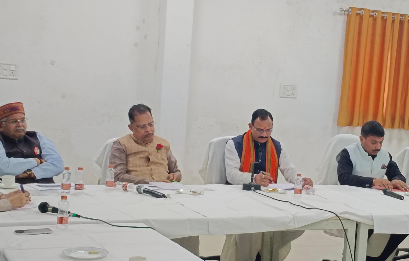सिम्स में सुधार के लिए इलाज एवं प्रशासन दोनों अलग-अलग किये जाएंगे: श्री श्याम बिहारी जायसवाल ,सिम्स को कोनी स्थानांतरित किया जायेगा, प्रक्रिया शुरू करने दिए निर्देश