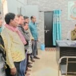 <em>सख्ती : थाना प्रभारी घरघोड़ा ने ढाबा संचालकों को दी हिदायत “ढाबा में शराब पीने-पिलाने पर होगी सख़्त कार्यवाही”</em>……