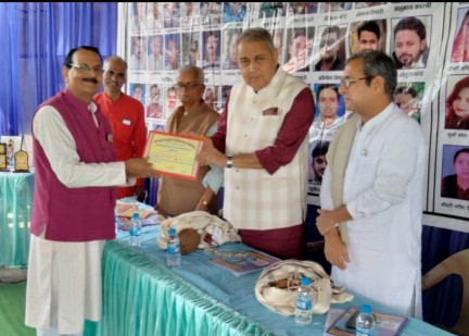 विधायक धर्मजीत सिँह ने कान्यकुब्ज ब्राह्मण विकास मँच को विधायक मद से 20 लाख रु. निर्माणाधीन आशीर्वाद भवन लोखँडी हेतु देने की घोषणा की