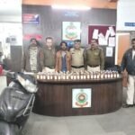 <em>स्कूटी पर अंग्रेजी शराब की तस्करी कर रहे आरोपी को पकड़ी कोतरारोड पुलिस, आरोपी से 96 पाव गोल्डन गोवा शराब जप्त</em>….