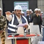 यातायात सुरक्षा माह के अंतर्गत एनटीपीसी लारा में समूहिक सुरक्षा वार्ता का आयोजन