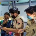 <em>“दक्षिण पूर्व मध्य रेलवे में सफलतापूर्वक चलाया जा है “मेरी सहेली अभियान”</em> <em>“महिला यात्रियों में सुरक्षा की भावना तथा आत्मविश्वास में वृद्धि”</em>