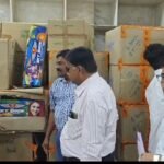 <em>स्वीकृत क्षमता से ज्यादा स्टॉक भंडारण पर पटाखा दुकान सील</em>, <em>सरजू बगीचा जैसे सघन रिहायिशी इलाके में नियम विरुद्ध चलाया जा रहा था दुकान</em>