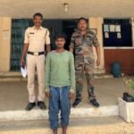 धारदार हथियार लहरा रहे युवक पर धरमजयगढ़ पुलिस की आर्म्स एक्ट की कार्रवाई……