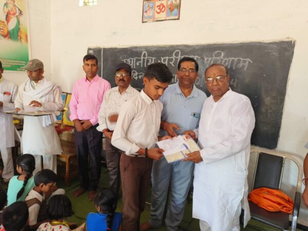 सरस्वती शिशु मंदिर उ. मा. विद्यालय करगी रोड कोटा का शत प्रतिशत रहा परीक्षा परिणाम