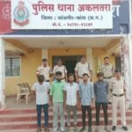 घर घुसकर मारपीट करने वाले “गैंग 132” के छह आरोपी पकड़ाये,मारपीट का विडियो दुबई मे बैठे शख्स ने किया वायरल