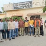 कोयला शॉर्टेज के संबंध में ट्रेलर मालिक संघ के सदस्यों ने दिया एस. ई.सी. एल. और नाप तोल विभाग को ज्ञापन