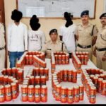 रेसुब&nbsp; डोंगरगढ ने&nbsp; गोंदिया-बरौनी एक्सप्रेस एसी कोच से 155 नग केन बीयर जब्त कर 3को गिरफ्तार किया