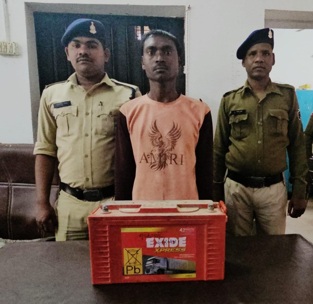 बैटरी चोरी करने वाला आरोपी गिरफ्तार थाना सीपत की कार्यवाही
