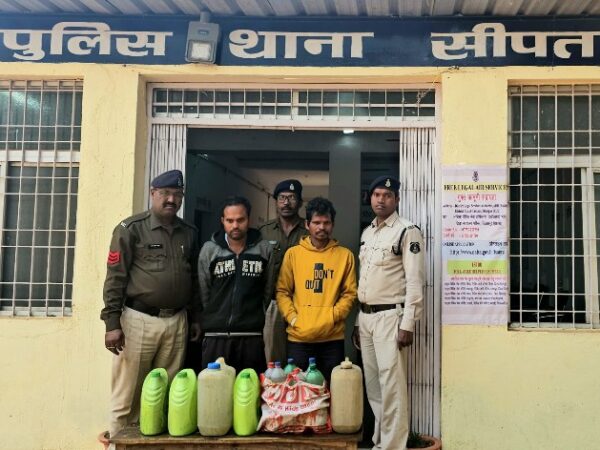 सीपत पुलिस ने अवैध शराब बेचने वालो पर की गई कार्यवाही  आरोपियो को गिरफ़्तार कर भेजा गया न्यायिक रिमांड पर