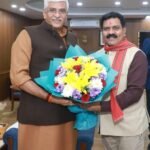 उपमुख्यमंत्री श्री शर्मा ने केंद्रीय पर्यटन मंत्री श्री गजेंद्र सिंह शेखावत से की मुलाकात*  *छत्तीसगढ़ में पर्यटन विकास को मिलेगी नई गति-उपमुख्यमंत्री श्री शर्मा*