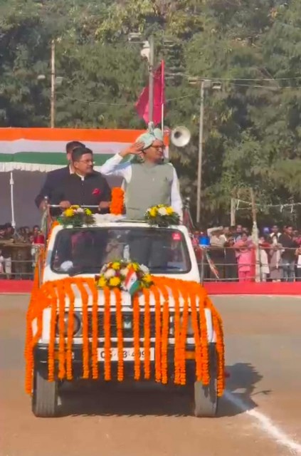 बिलासपुर में ओपी चौधरी ने  किया   पहली बार ध्वजारोहण