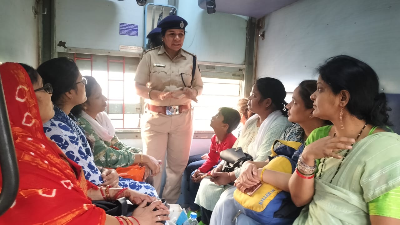 दक्षिण पूर्व मध्य रेलवे, रेलवे सुरक्षा बल के द्वारा “ऑपरेशन महिला सुरक्षा” एवं अन्य विशेष अभियान के तहत किए गए सराहनीय कार्य